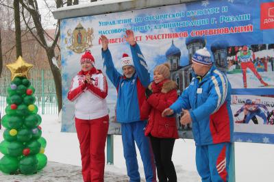 Три сотни спортсменов вышли на «Лыжню Бирюкова» в Рязани